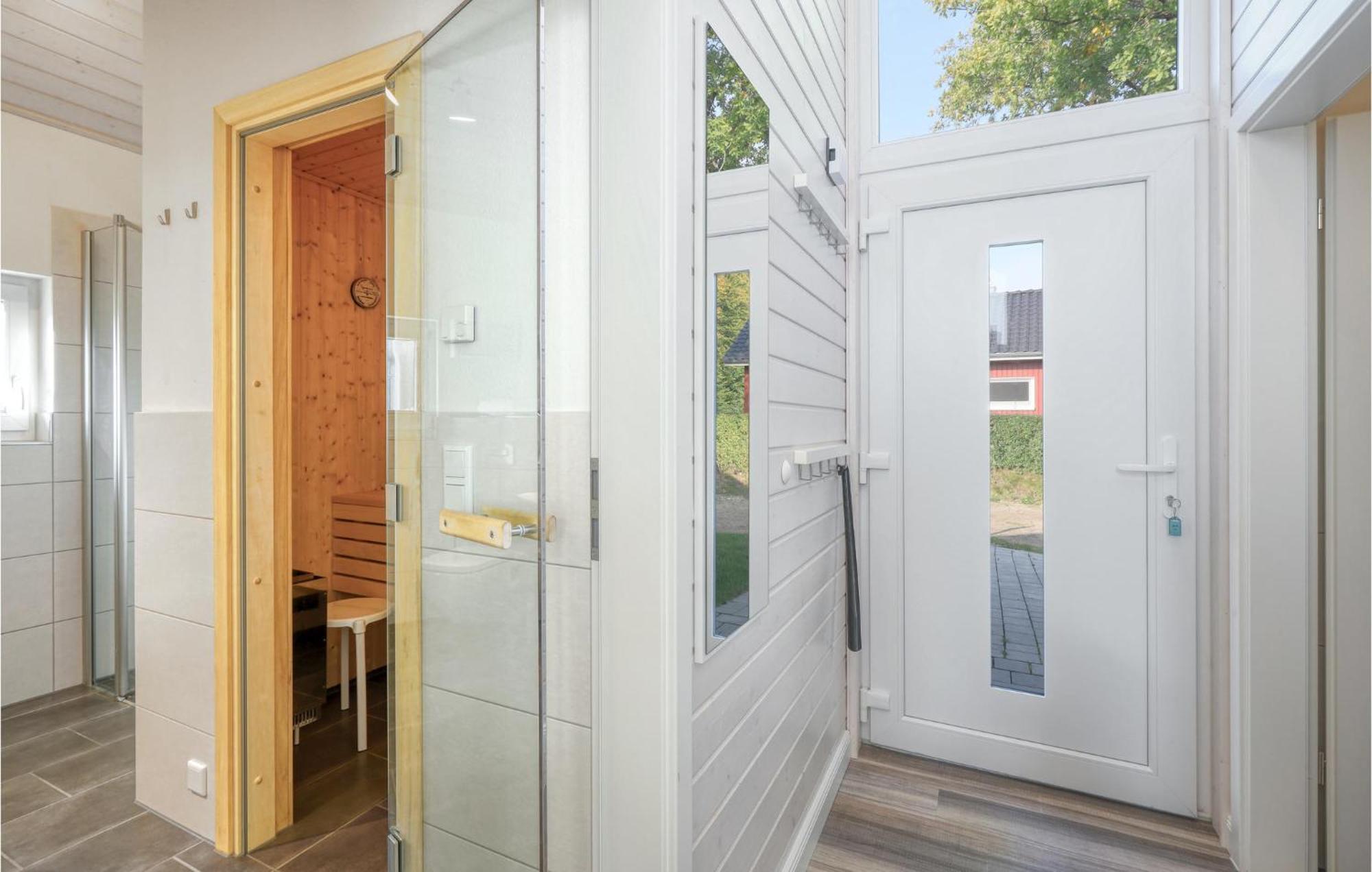 Stunning In Krems Ii-warderbrueck With Wifi * Gols